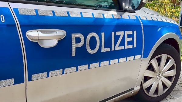 Rüsselsheim: Grauer VW Golf gestohlen (GG-MY 2121)