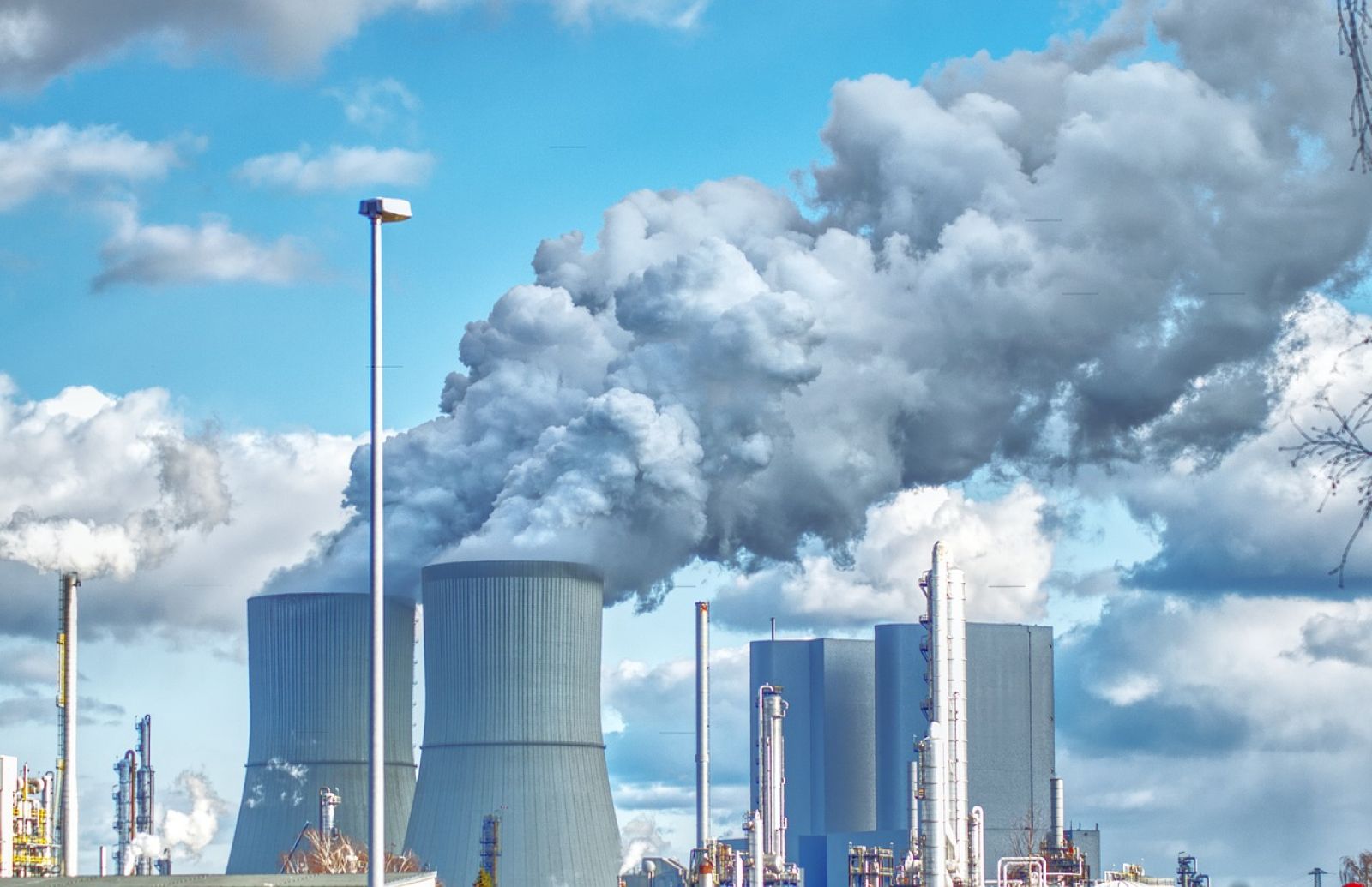 Neue WWF-Analyse Dirty Thirty: die 30 CO2-intensivsten Industrieanlagen Deutschlands