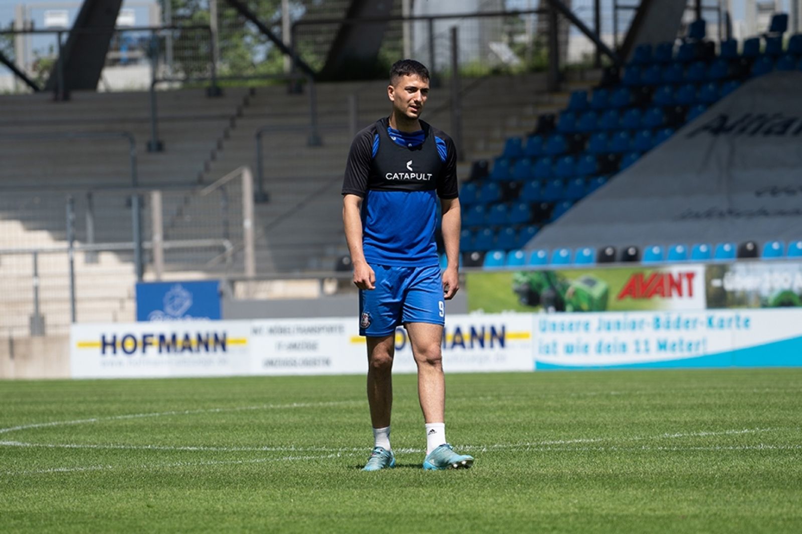 Elias Oubella verlängert beim FSV Frankfurt