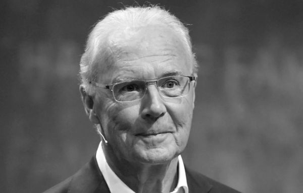 Franz Beckenbauer - Fußballlegende und Weltmeister als Spieler und Trainer ist tot