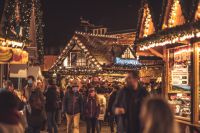 Der Frankfurter Weihnachtsmarkt öffnet seine Tore am 27.11.2023 und läuft bis zum 21.12.2023