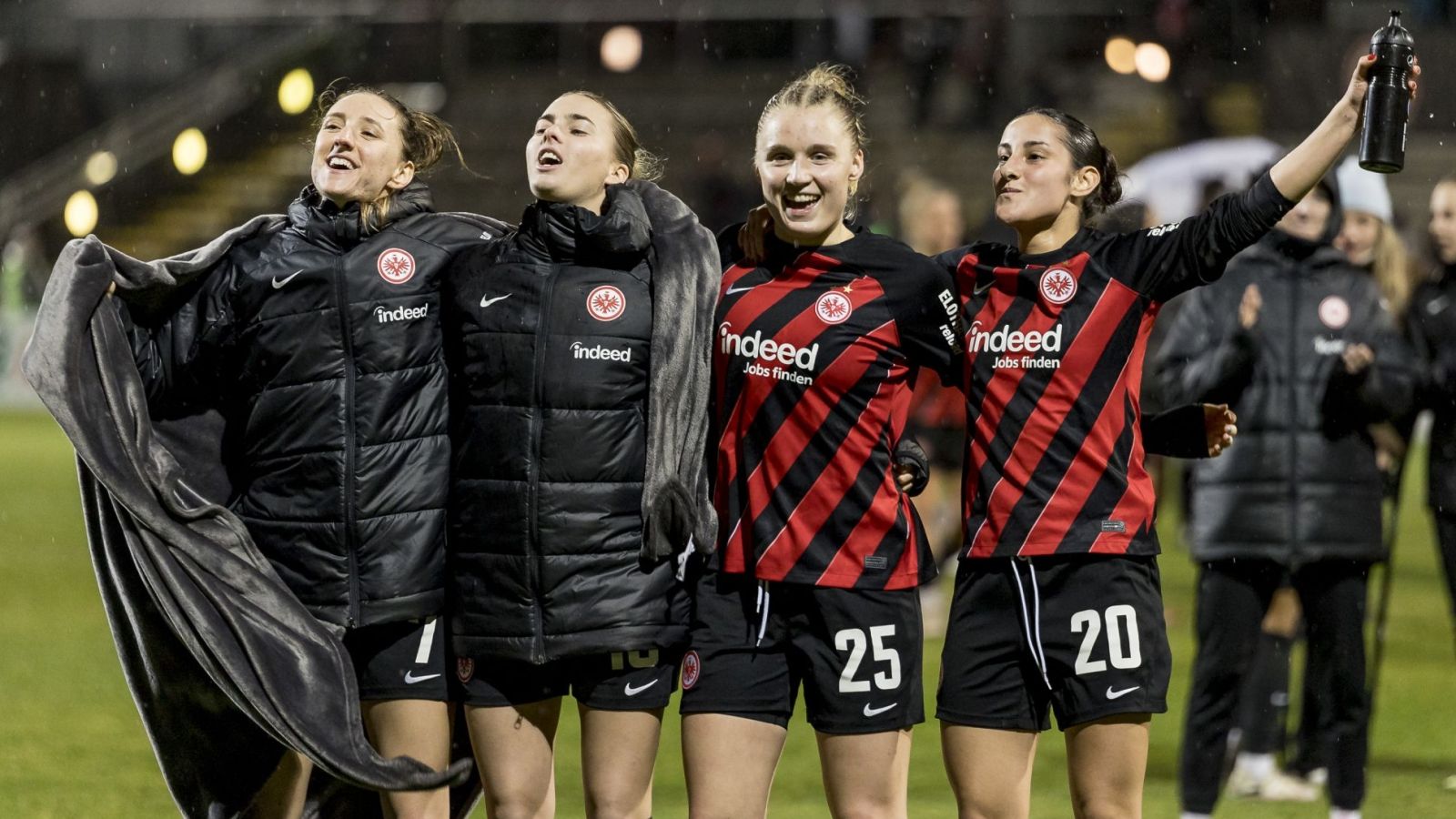 DFB-Pokal Eintracht Frankfurt Frauen stehen im 1/4 Finale Sieg gegen Freiburg 2:1