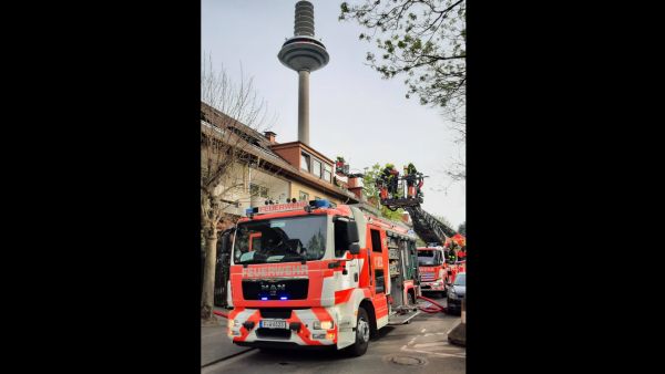 Einsatzreicher Sonntag für die Frankfurter Feuerwehr