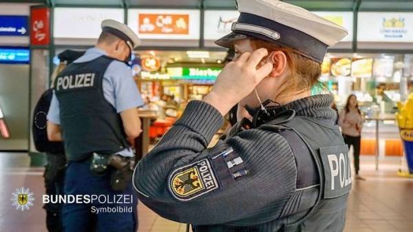 Marburg (Kreis Marburg: Schläger im Zug - Bundespolizei sucht Zeugen