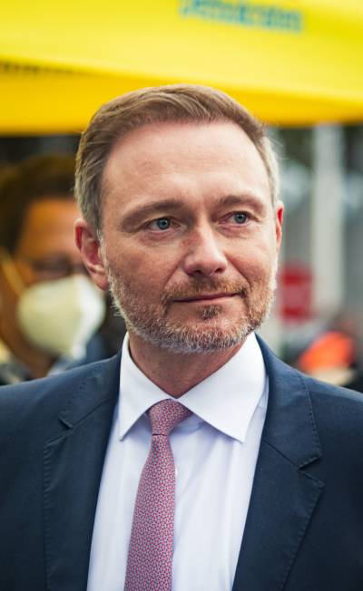 FDP-Chef Lindner schließt Festlegung seiner Partei für oder gegen Impfpflicht aus