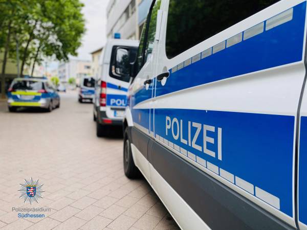 LKA-Hessen: Sprengung von Geldautomaten! Polizei findet Fahrzeug mit Sprengsatz...
